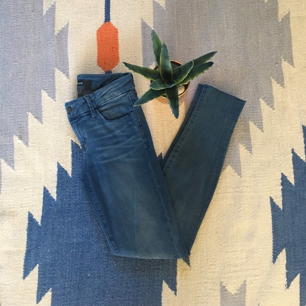 ***SOLD***JBrand Anja Sz 24 Photo Ready Crop